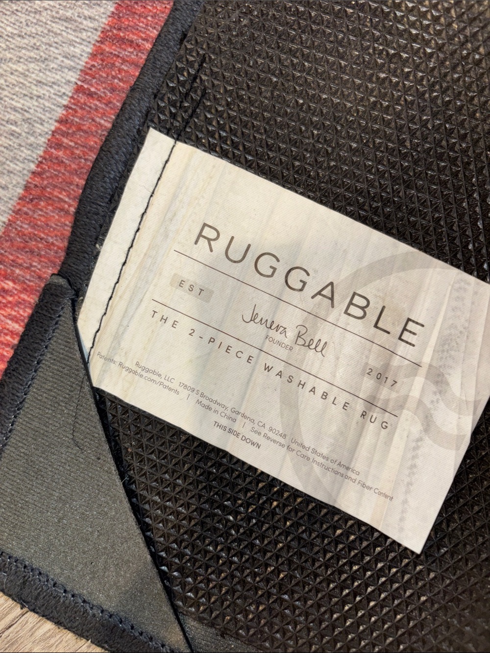 Ruggable 4 piece set. Red & Gray Plaid Kitchen Runner and Mat Set - Picture 4 of 10
